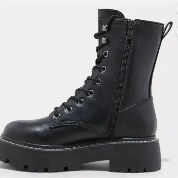 Wild Fable Womens Logan Lug Combat Boots w/ Memory Foam Insole Black 7.5 NEW - Picture 4 of 4
